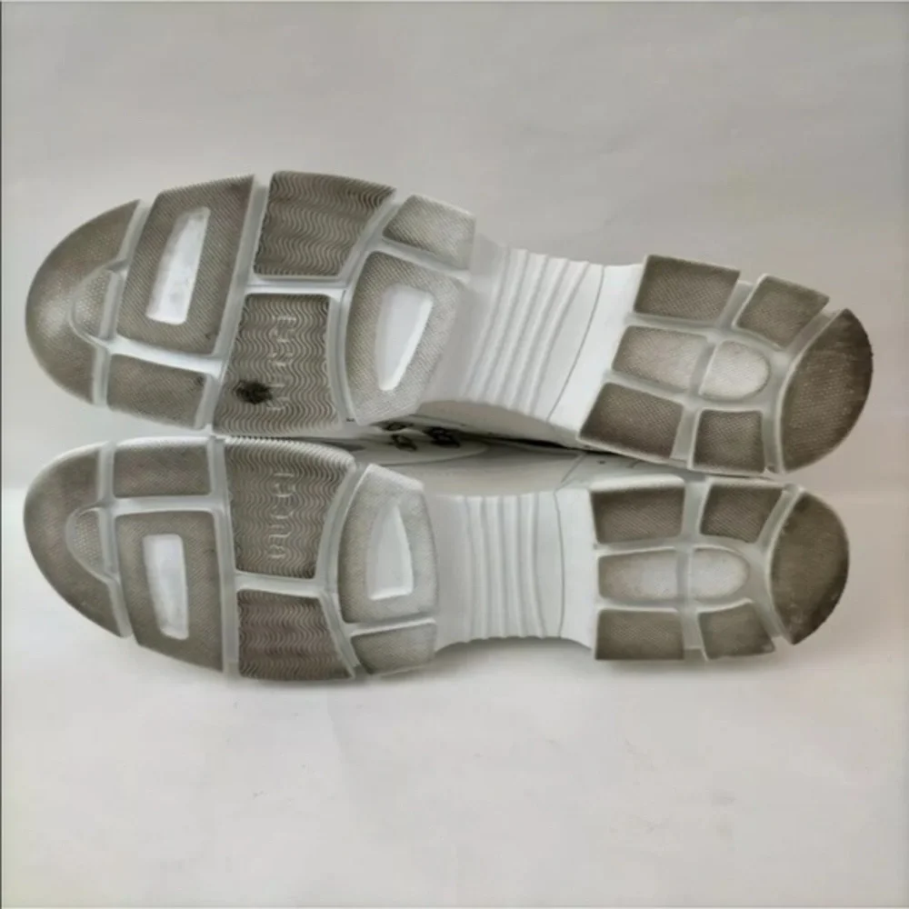 Gucci FlashTrek Sneakers